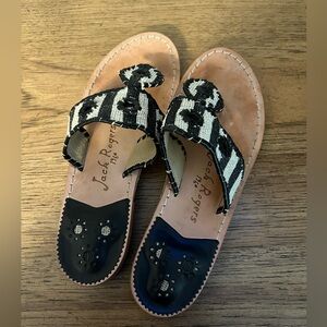 Jack rogers size 6.5 black and white stripes